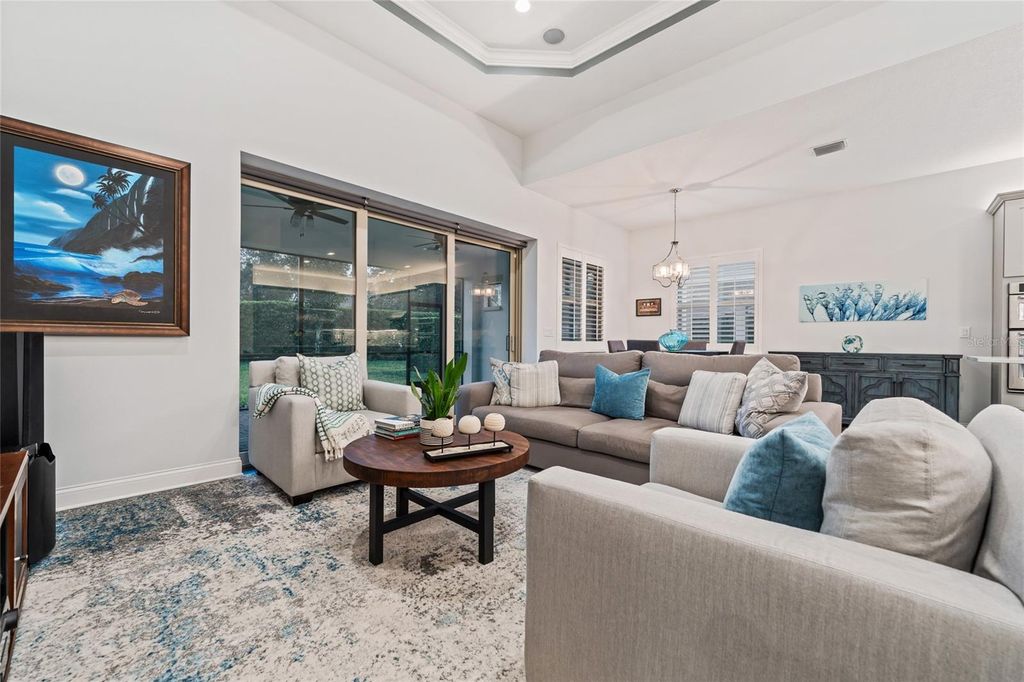 Image 26 of property listing at 10692 ROYAL CYPRESS WAY, Orlando, FL 32836