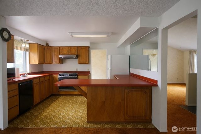 3132 SE beechcrest Court, Port Orchard, WA 98366