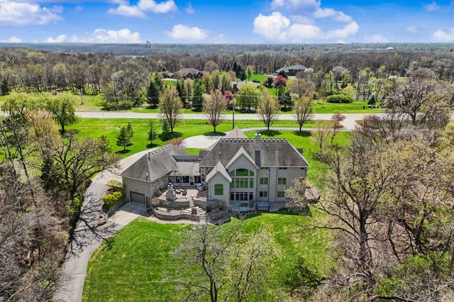 265 W Riverside Road, Ames, IA 50010