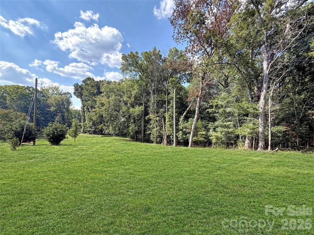 2540 Sam Newell Road, Matthews, NC 28105