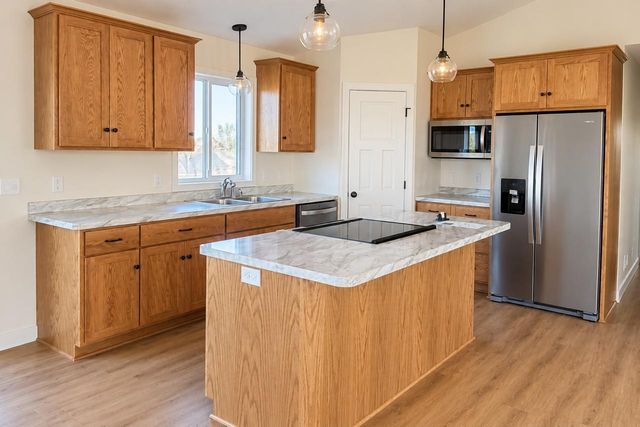 12015 39th Avenue SE, Becker, MN 55308