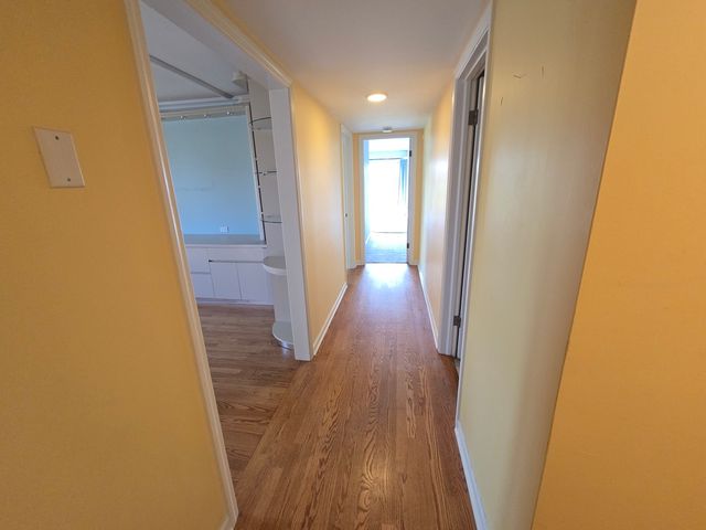 1005 Bonnie Brae Place 5F, River Forest, IL 60305