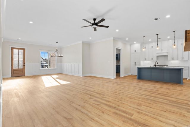 118 Corniche Lane, Maumelle, AR 72113