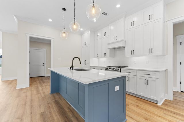 118 Corniche Lane, Maumelle, AR 72113