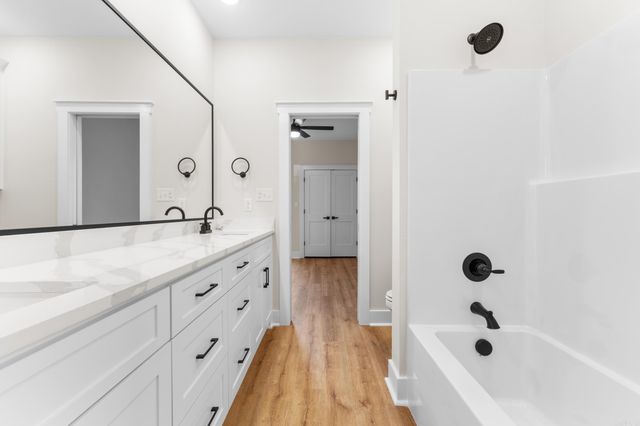 118 Corniche Lane, Maumelle, AR 72113