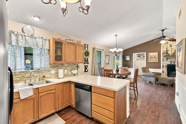 1215 Butcher Road, Waxahachie, TX 75165