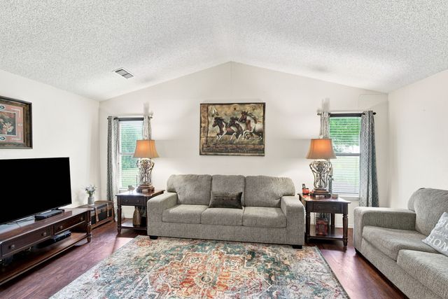 1215 Butcher Road, Waxahachie, TX 75165