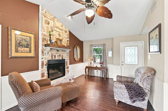 1215 Butcher Road, Waxahachie, TX 75165
