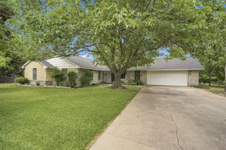 1215 Butcher Road, Waxahachie, TX 75165