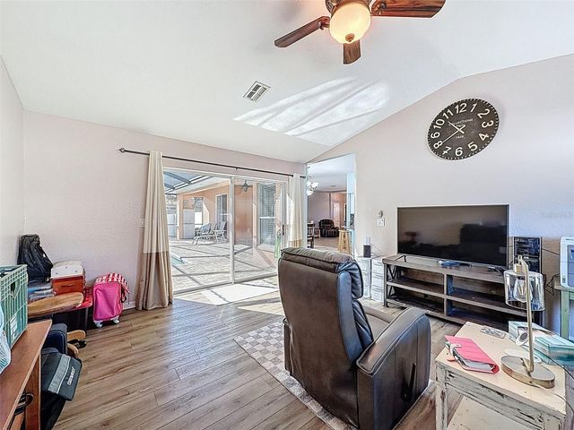 5420 FERN DRIVE, Weeki Wachee, FL 34607