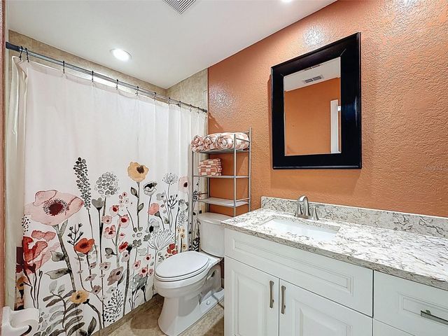 5420 FERN DRIVE, Weeki Wachee, FL 34607