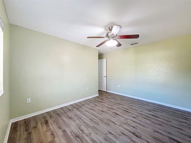 5420 FERN DRIVE, Weeki Wachee, FL 34607