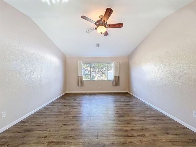 5420 FERN DRIVE, Weeki Wachee, FL 34607