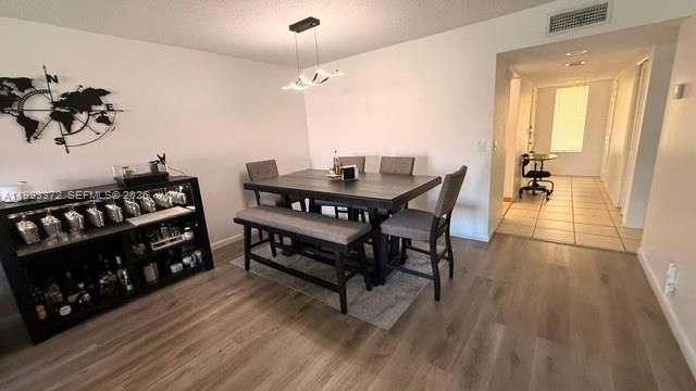 231 Lakeview Dr 204, Weston, FL 33326