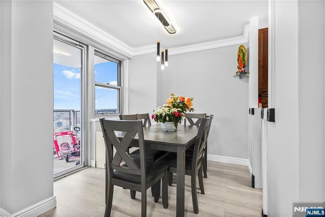 6600 Boulevard East 22J, West New York, NJ 07093