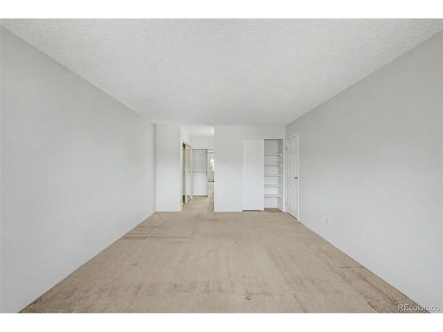 2868 S Heather Gardens Way 250-210, Aurora, CO 80014