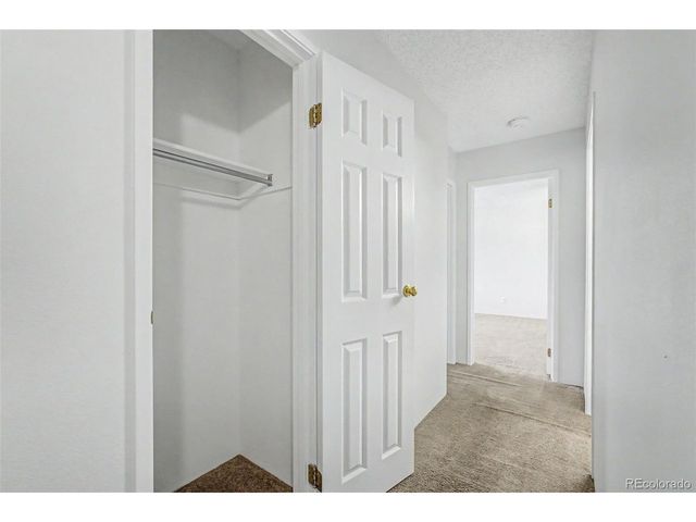2868 S Heather Gardens Way 250-210, Aurora, CO 80014