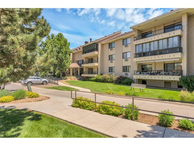 2868 S Heather Gardens Way 250-210, Aurora, CO 80014