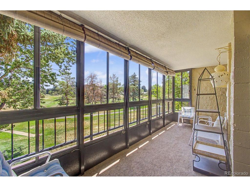 2868 S Heather Gardens Way 250-210, Aurora, CO 80014