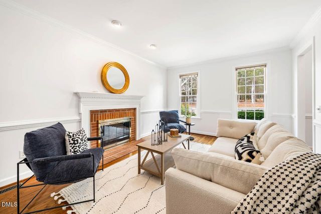 109 Oak Park Drive, Chapel Hill, NC 27517