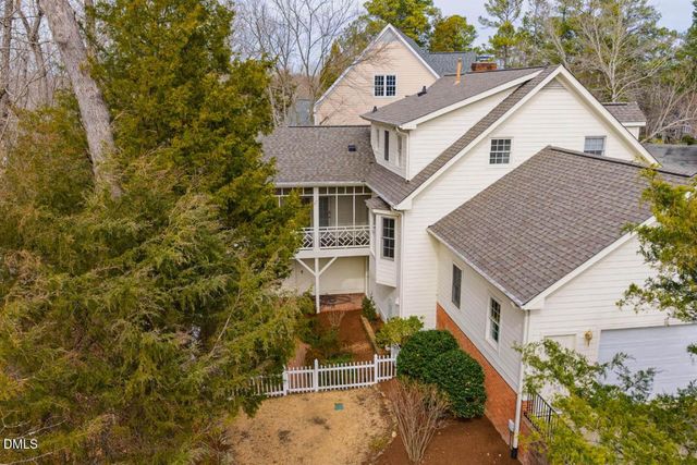 109 Oak Park Drive, Chapel Hill, NC 27517