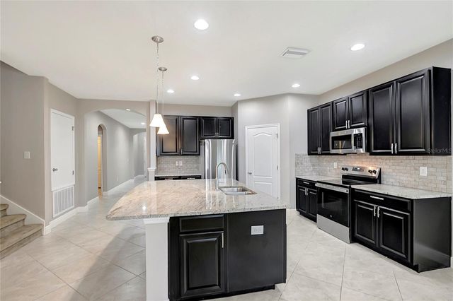 5028 INSHORE LANDING DRIVE, Apollo Beach, FL 33572