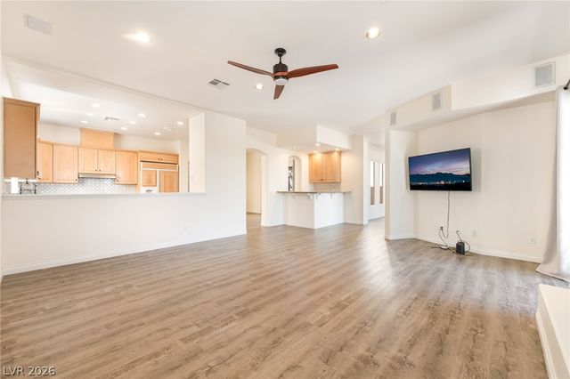 904 Pont Chartrain Drive, Las Vegas, NV 89145