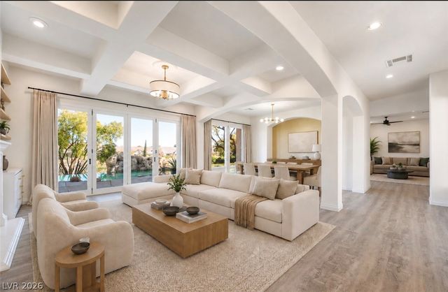 904 Pont Chartrain Drive, Las Vegas, NV 89145