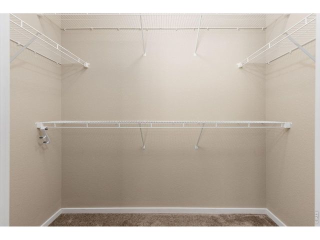 2980 Kincaid Dr 1-105, Loveland, CO 80538