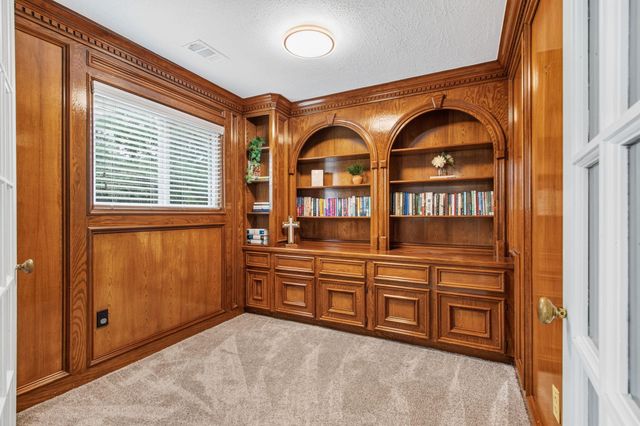 17707 Forest Park Lane, Spring, TX 77379