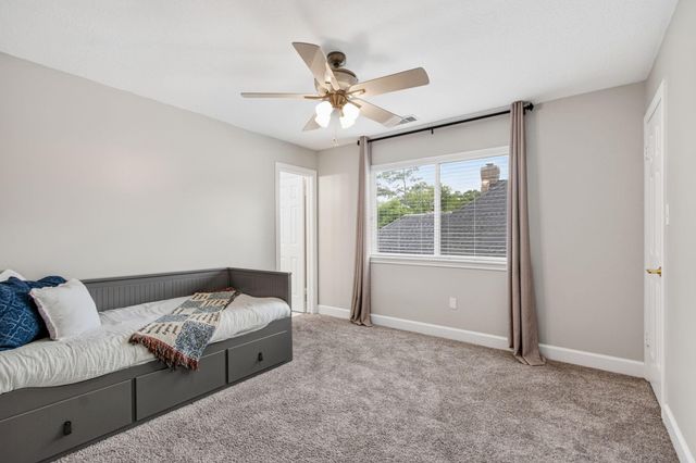 17707 Forest Park Lane, Spring, TX 77379