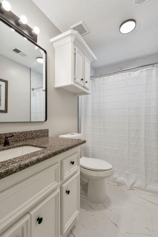 17707 Forest Park Lane, Spring, TX 77379