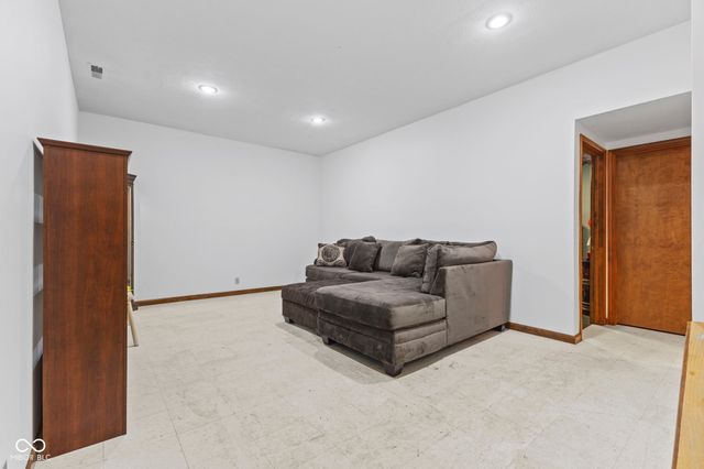 6412 Jones Road, Gosport, IN 47433