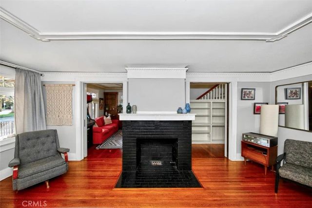 1251 N Palomares, Pomona, CA 91767