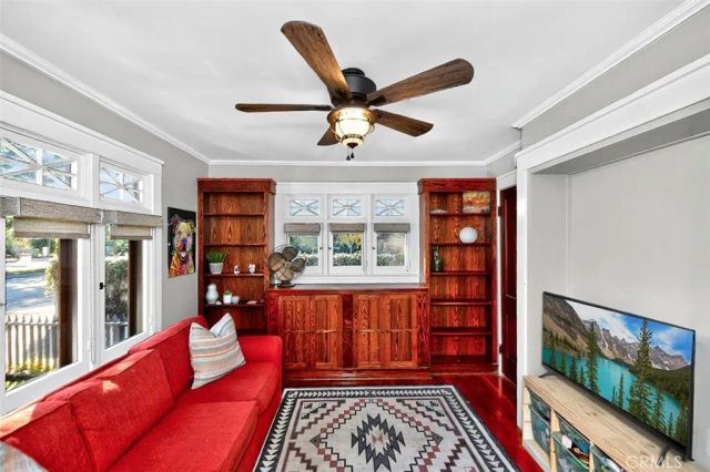 1251 N Palomares, Pomona, CA 91767