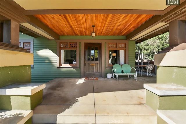 1251 N Palomares, Pomona, CA 91767