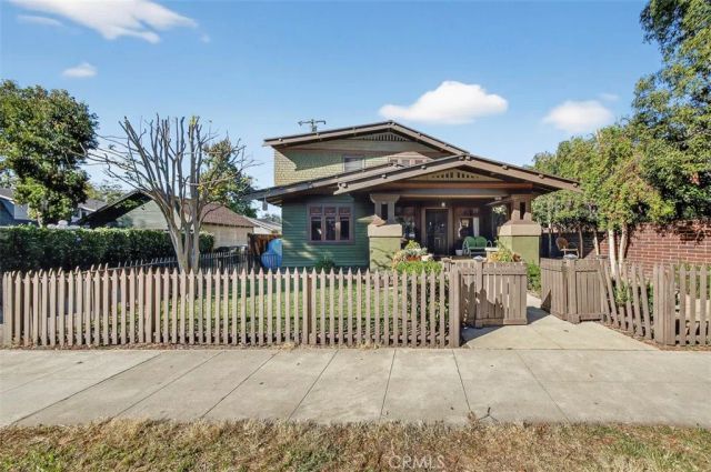 1251 N Palomares, Pomona, CA 91767