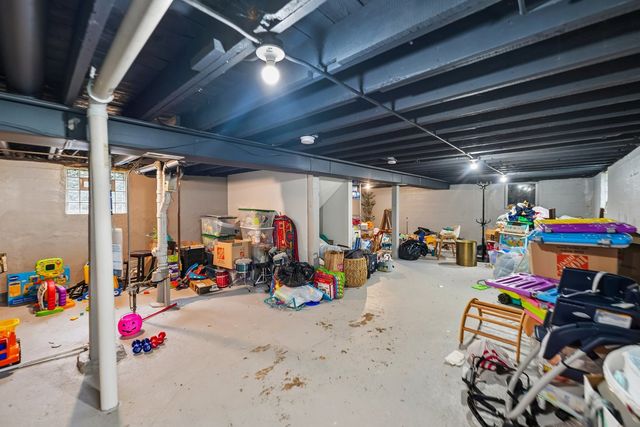 5436 S 73rd Court, Summit, IL 60501