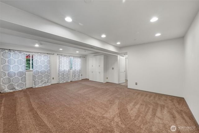 1379 Northwood Court, Bellingham, WA 98226