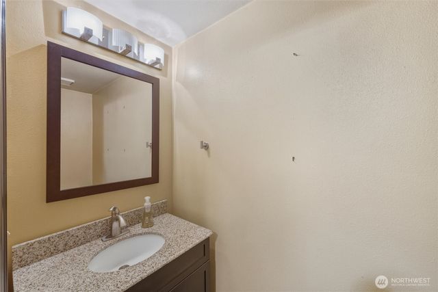 1379 Northwood Court, Bellingham, WA 98226