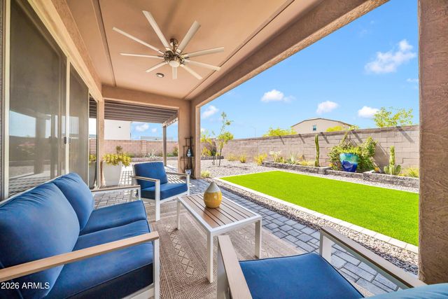 17234 W ROYAL PALM Road, Waddell, AZ 85355