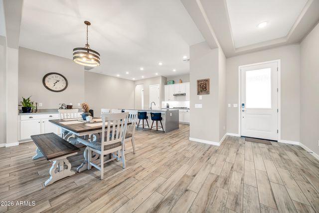 17234 W ROYAL PALM Road, Waddell, AZ 85355