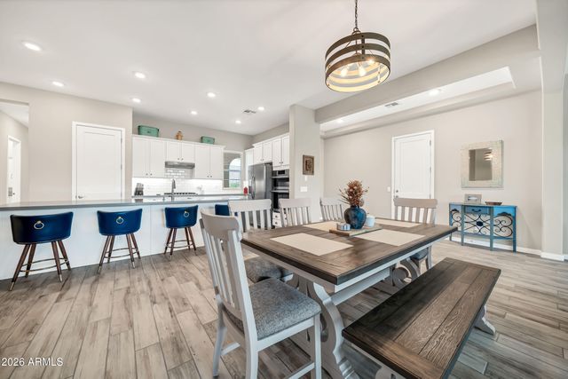 17234 W ROYAL PALM Road, Waddell, AZ 85355