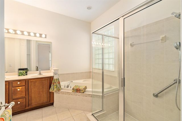 10217 GRANITE COURT, Leesburg, FL 34788