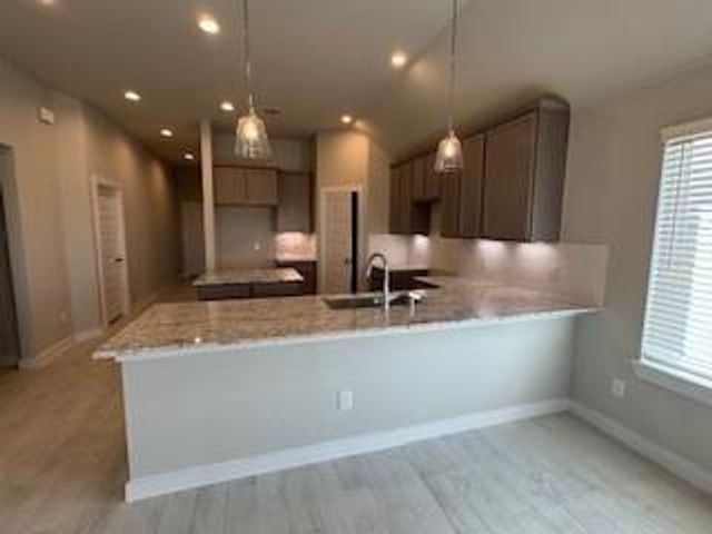 611 Yard Master Trail, Rosharon, TX 77583