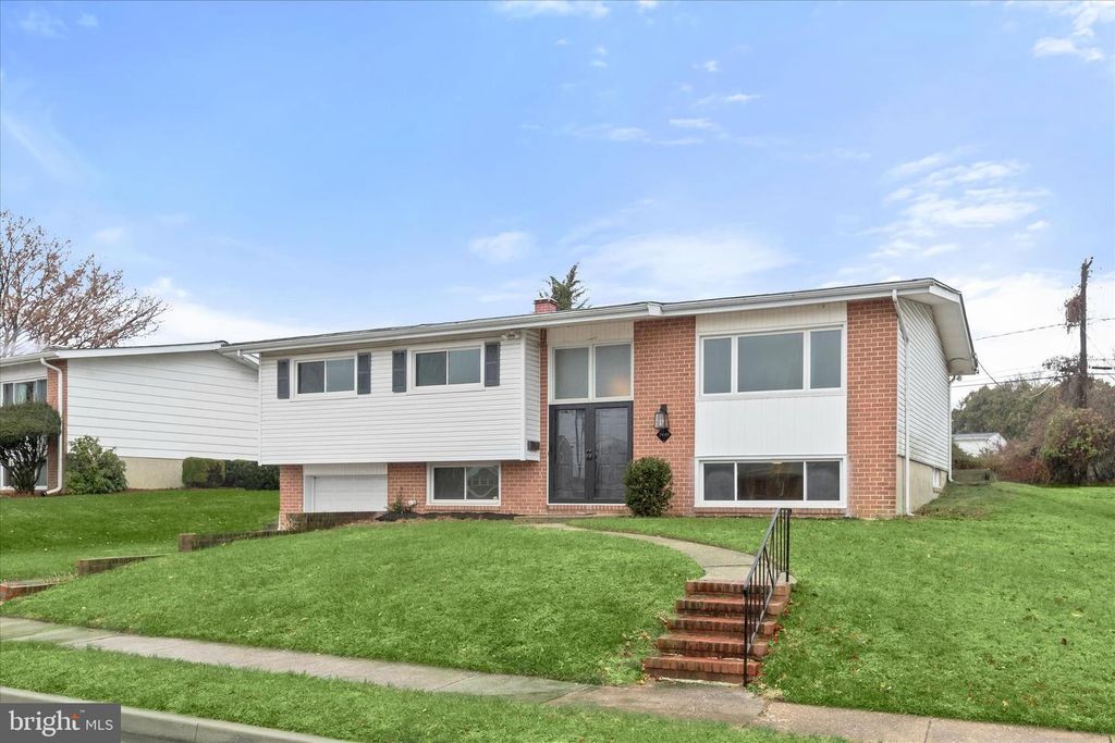 7449 PRINCE GEORGE RD, Pikesville, MD 21208