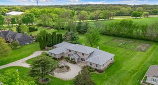 3N946 Babson Lane, St. Charles, IL 60175