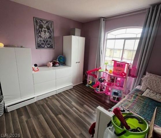 5012 Sublight Avenue, Las Vegas, NV 89108