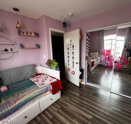 5012 Sublight Avenue, Las Vegas, NV 89108