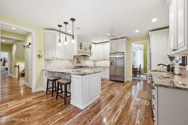 164 Saddle Ridge, West End, NC 27376